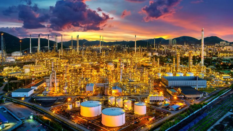 an oil refinery as an example for ATEX application